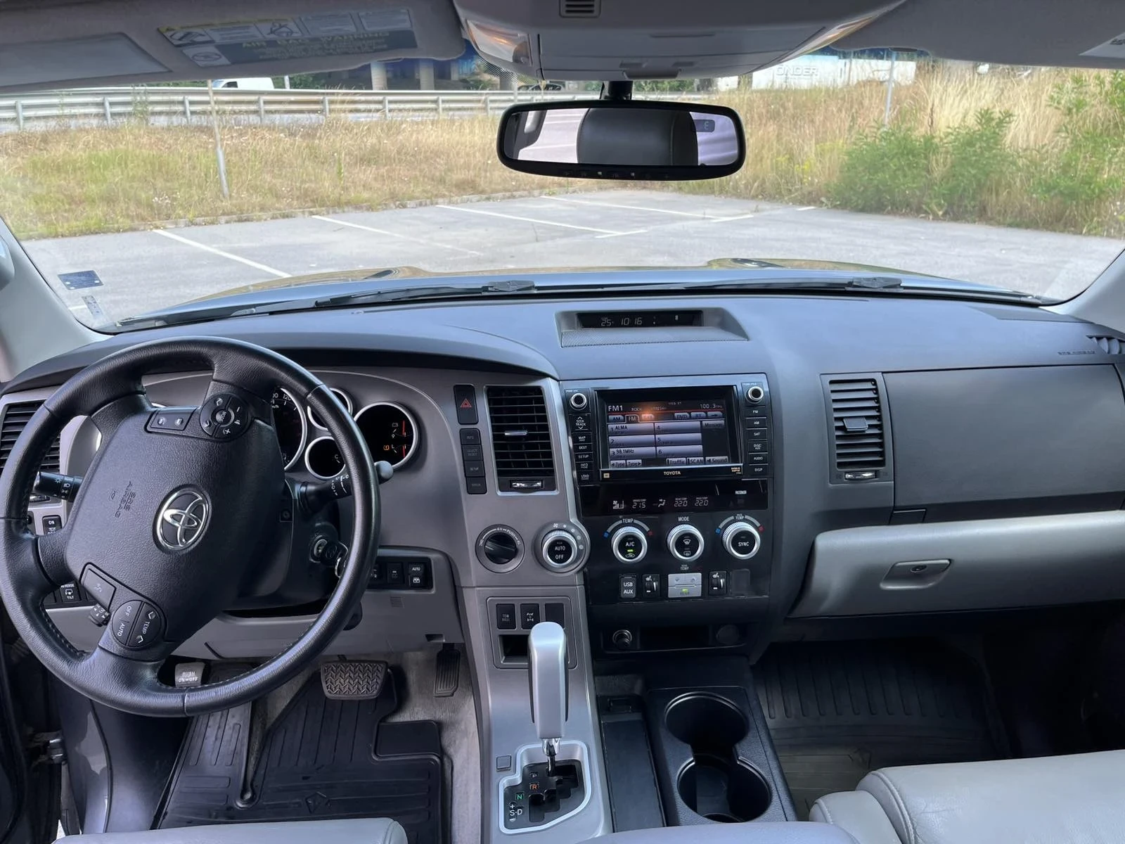 Toyota Sequoia 5.7 Limited | Mobile.bg — изображение 15