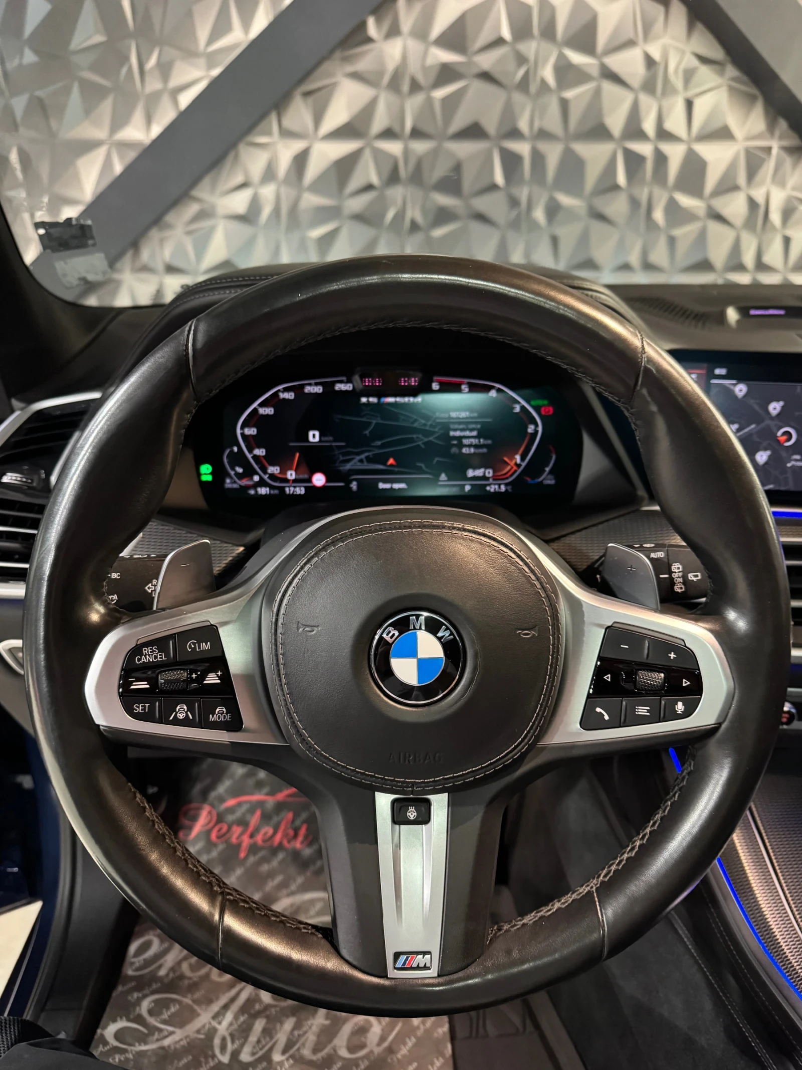 BMW X5 M50d xDrive* LED  * HEAD UP * SWAROVSKI *  | Mobile.bg   12