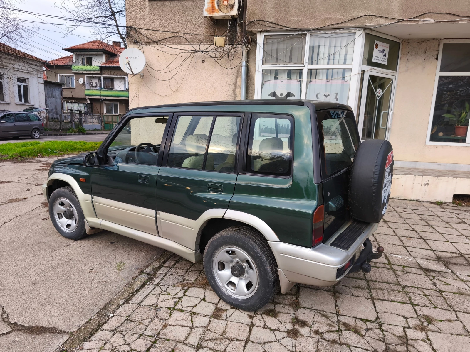 Suzuki Vitara 2.0 ТДИ - изображение 7
