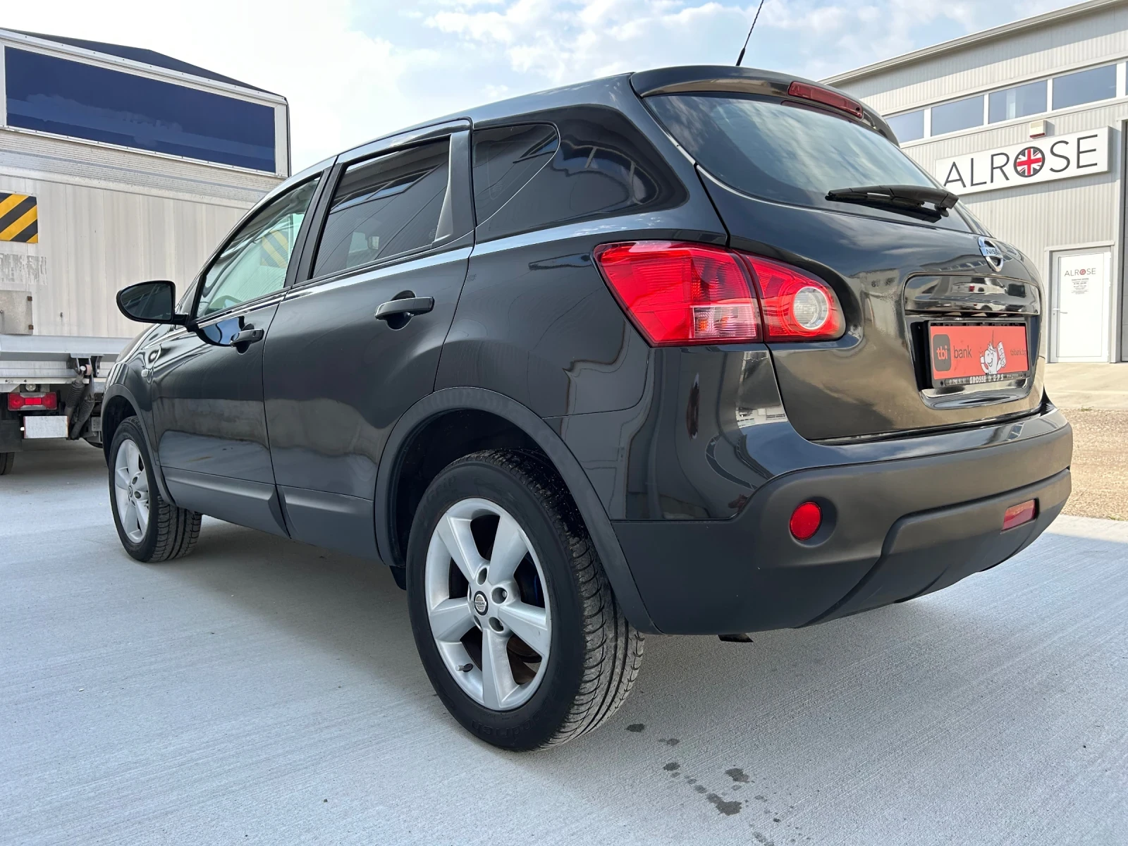 Nissan Qashqai 1.6i/������ �����/116�.�./�������� | Mobile.bg � ����������� 3