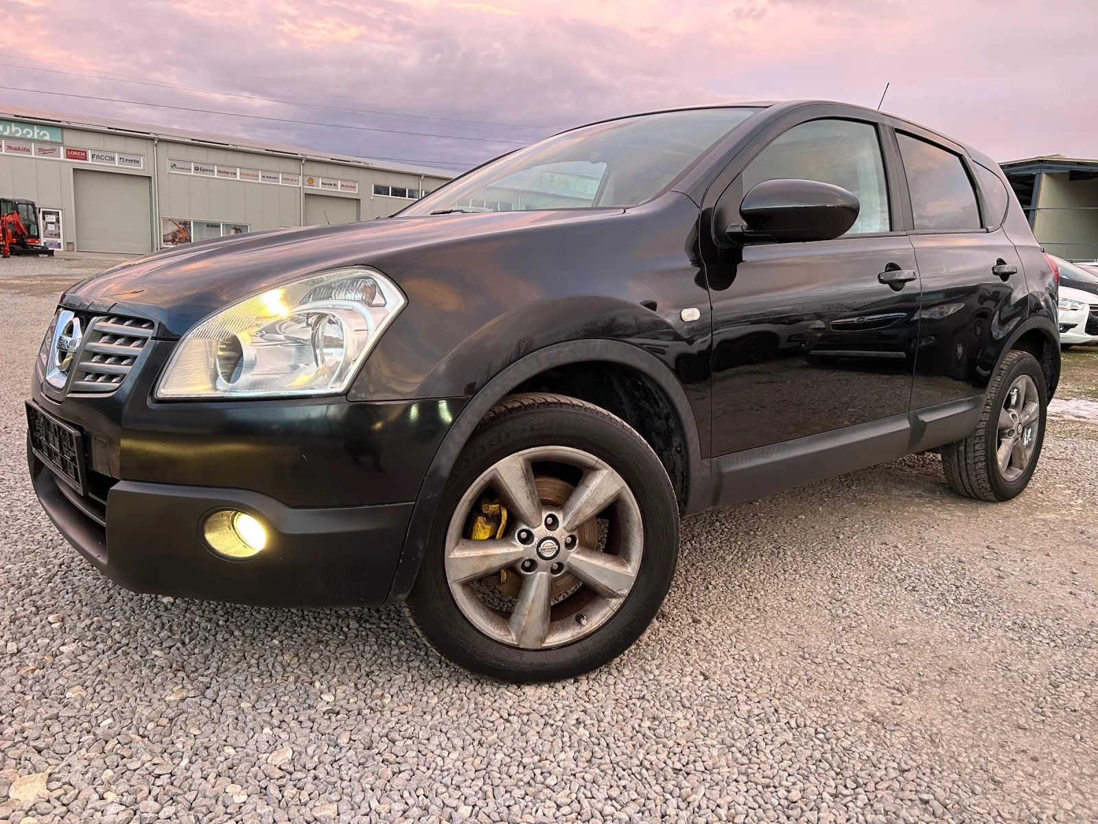 Nissan Qashqai 1.6i/������ �����/116�.�./�������� | Mobile.bg � ����������� 1