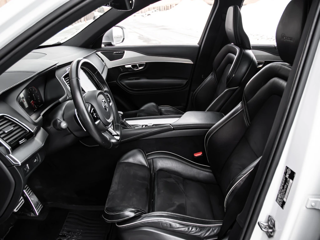 Volvo Xc90 T6 / R-DESIGN / ПАНОРАМА / 360 / ПОДГРЕВИ  - изображение 7