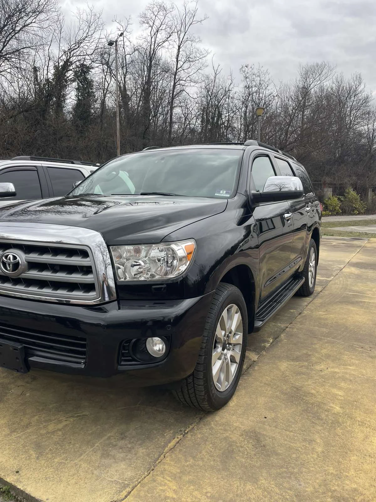 Toyota Sequoia Limited