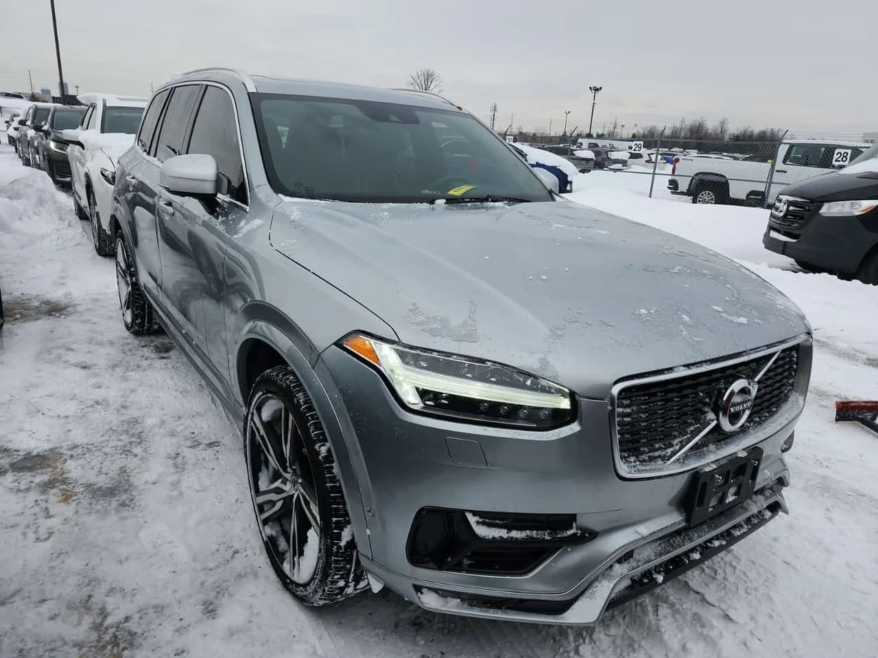 Volvo Xc90 * R DESIGN * CARFAX * БЕЗ ПЪРВОНАЧАЛНА ВНОСКА, снимка 2 - Автомобили и джипове - 54116252