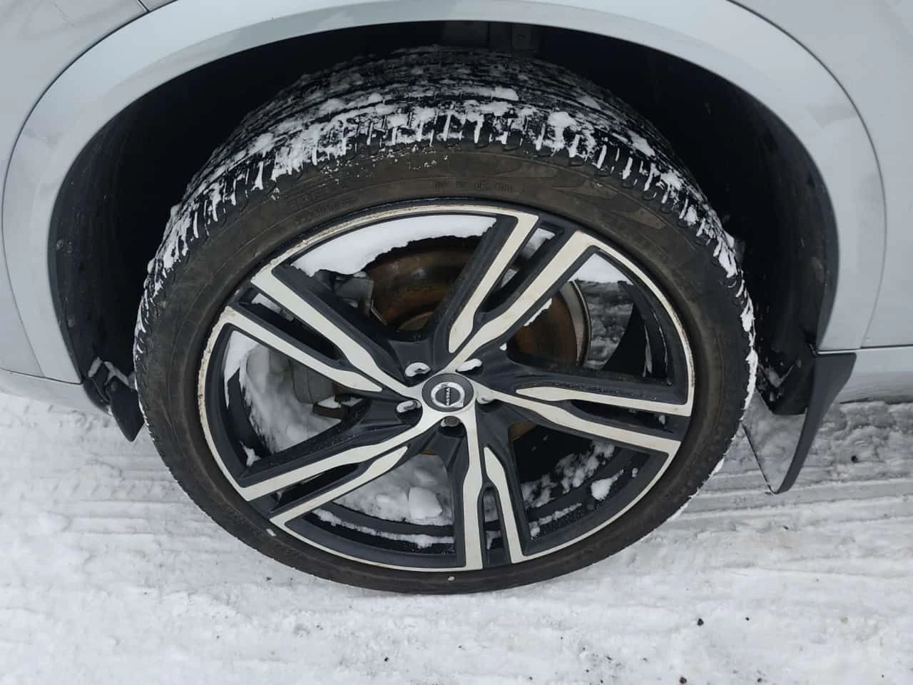 Volvo Xc90 * R DESIGN * CARFAX * БЕЗ ПЪРВОНАЧАЛНА ВНОСКА, снимка 6 - Автомобили и джипове - 54116252