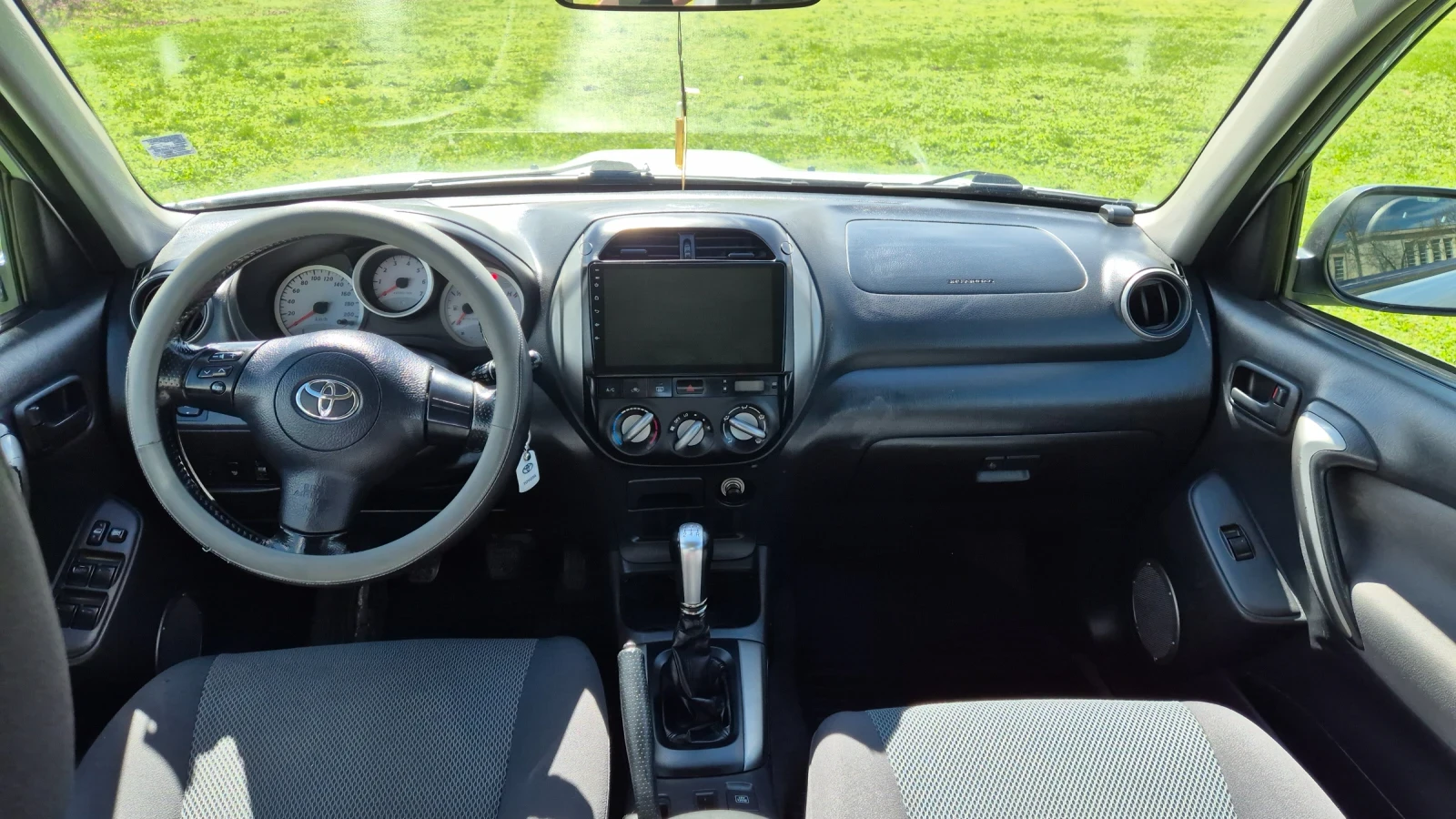 Toyota Rav4 Facelift 2.0, снимка 6 - Автомобили и джипове - 54148940