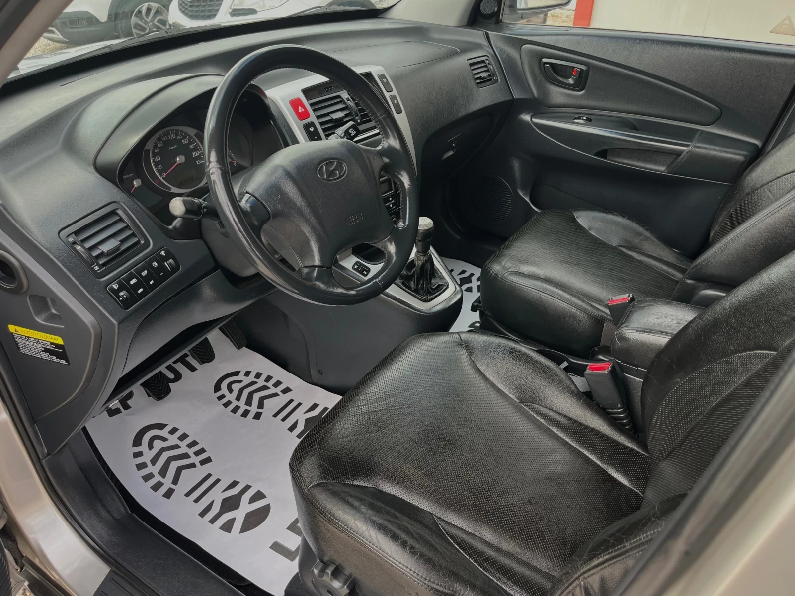 Hyundai Tucson 4WD* 2.0i* 141k.c* ГАЗ* , снимка 7 - Автомобили и джипове - 54151679
