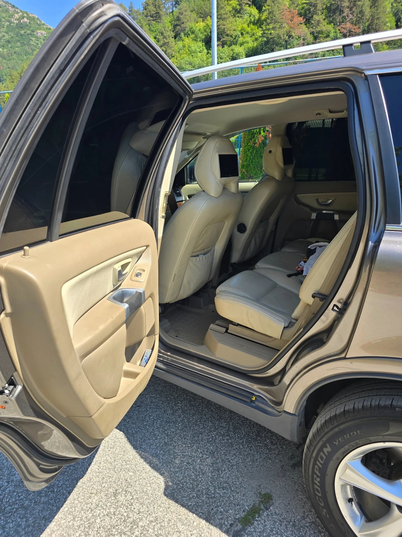 Volvo Xc90, снимка 12 - Автомобили и джипове - 55429091