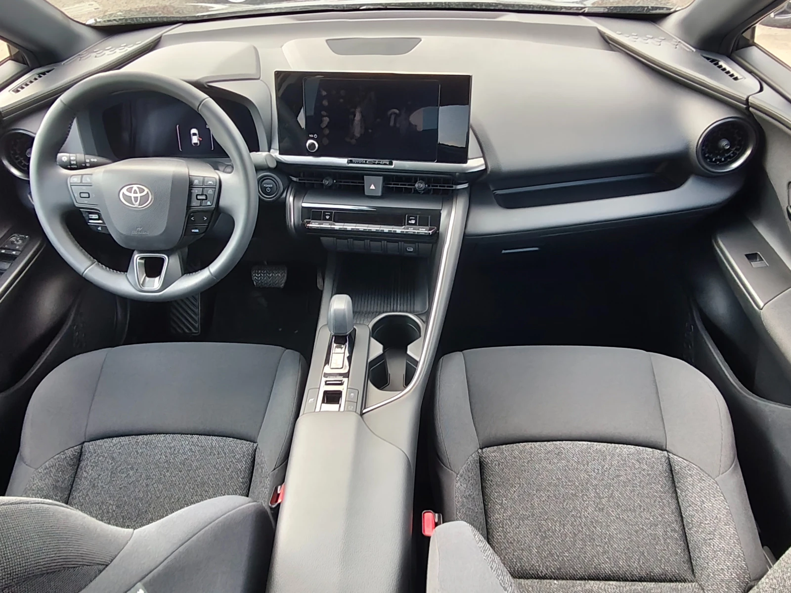 Toyota C-HR HYBRID !! 7 хил.км !!! , снимка 12 - Автомобили и джипове - 55903546