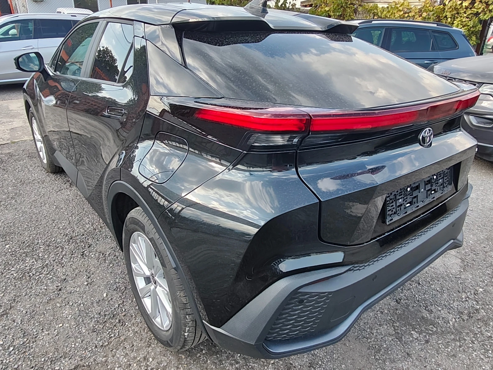 Toyota C-HR HYBRID !! 7 хил.км !!! , снимка 4 - Автомобили и джипове - 55903546
