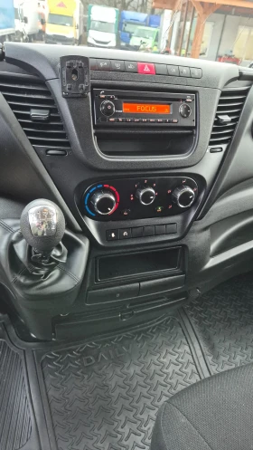 Iveco Daily 35s18* КЛИМАТИК* БОРД* ШВЕЙЦАРИЯ* , снимка 8