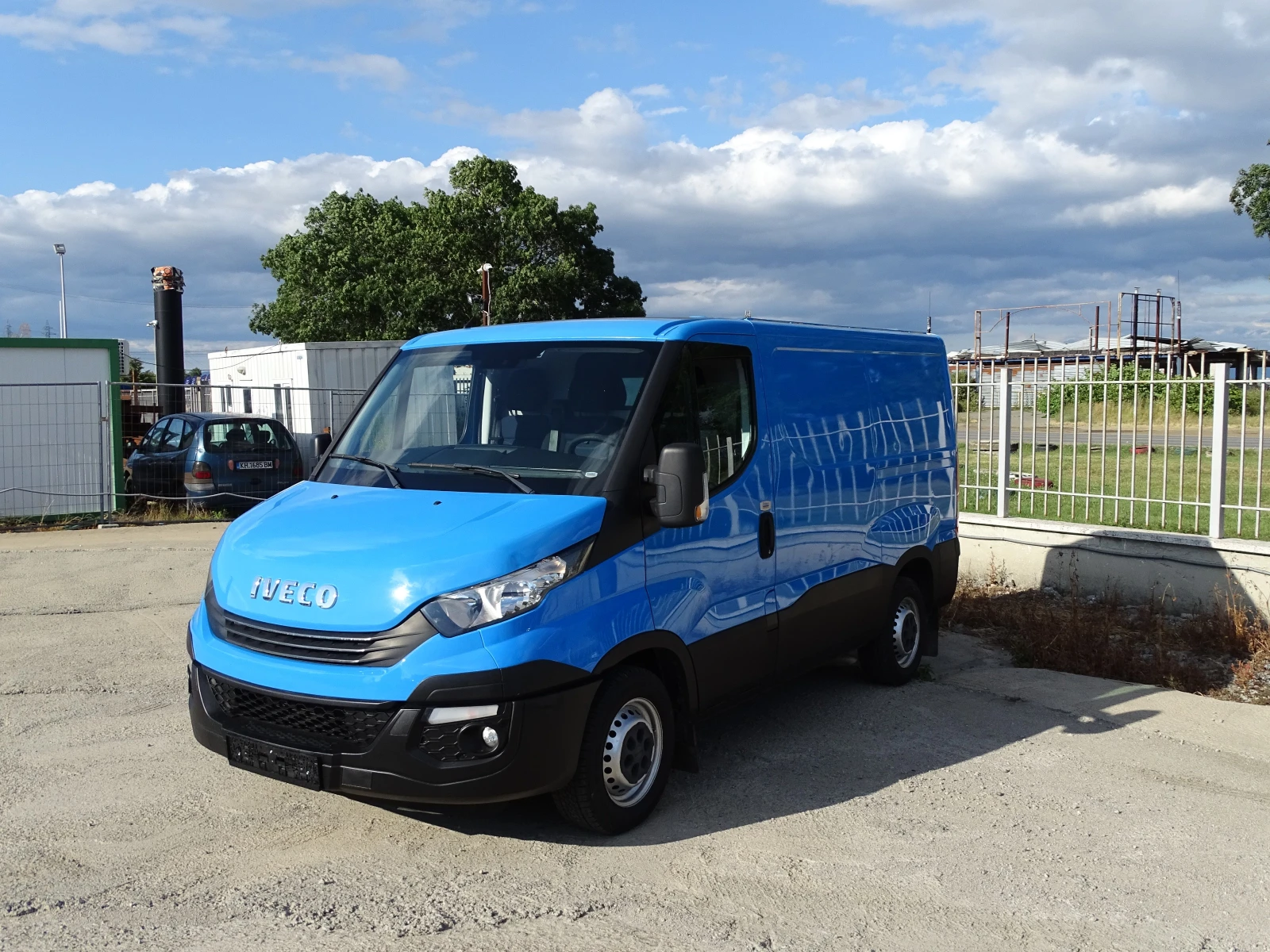 Iveco Daily 35S14 * * КЛИМАТИК* * , снимка 3 - Бусове и автобуси - 55381080