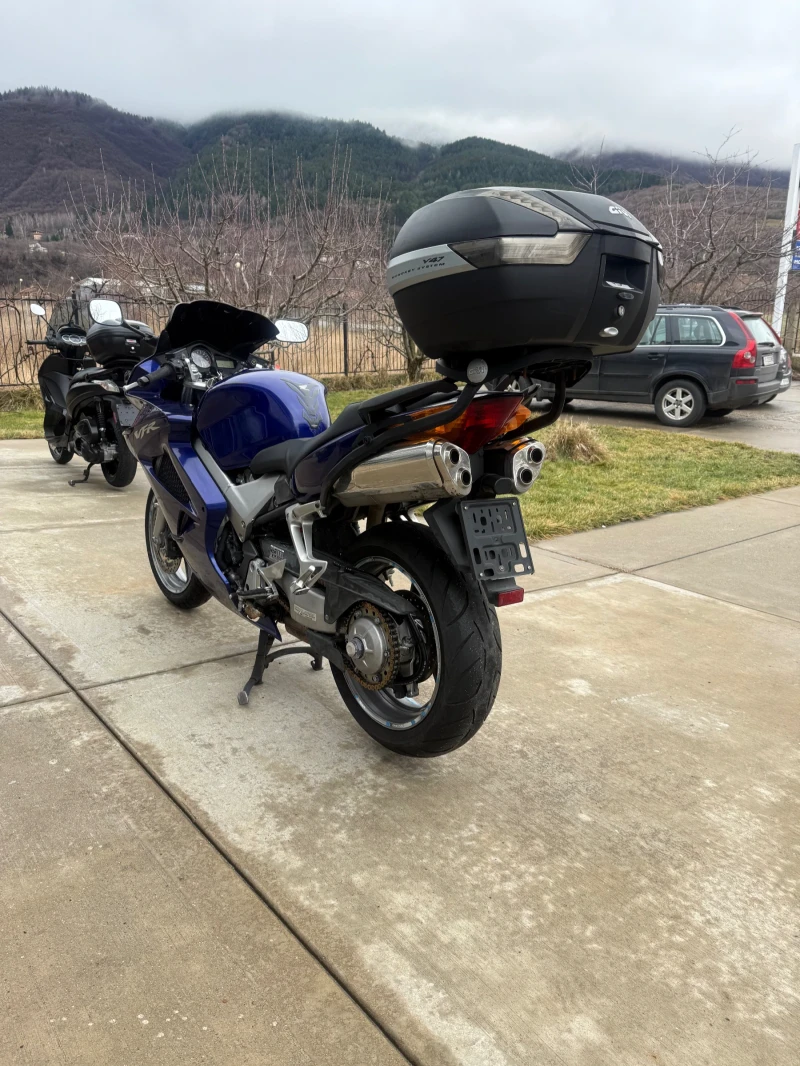 Honda Vfr 2005 , снимка 6 - Мотоциклети и мототехника - 53246983