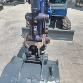 Багер Hitachi ZX35U * КЛИМАТИК, БЪРЗОСМЕННИК, ЛИНИЯ ЗА ЧУК * , снимка 11