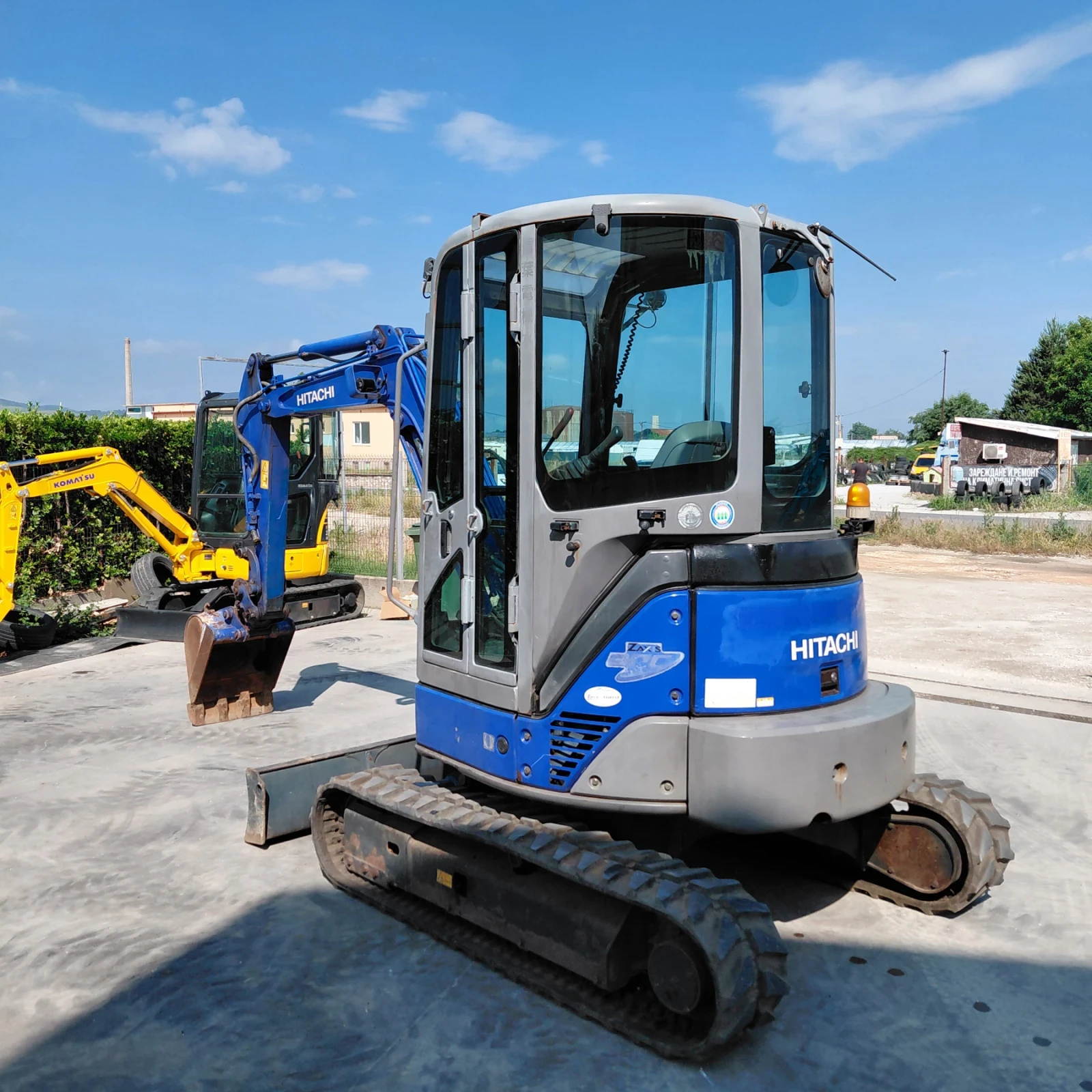 ����� Hitachi ZX35U * ��������, ������������, ����� *  | Mobile.bg � ����������� 3