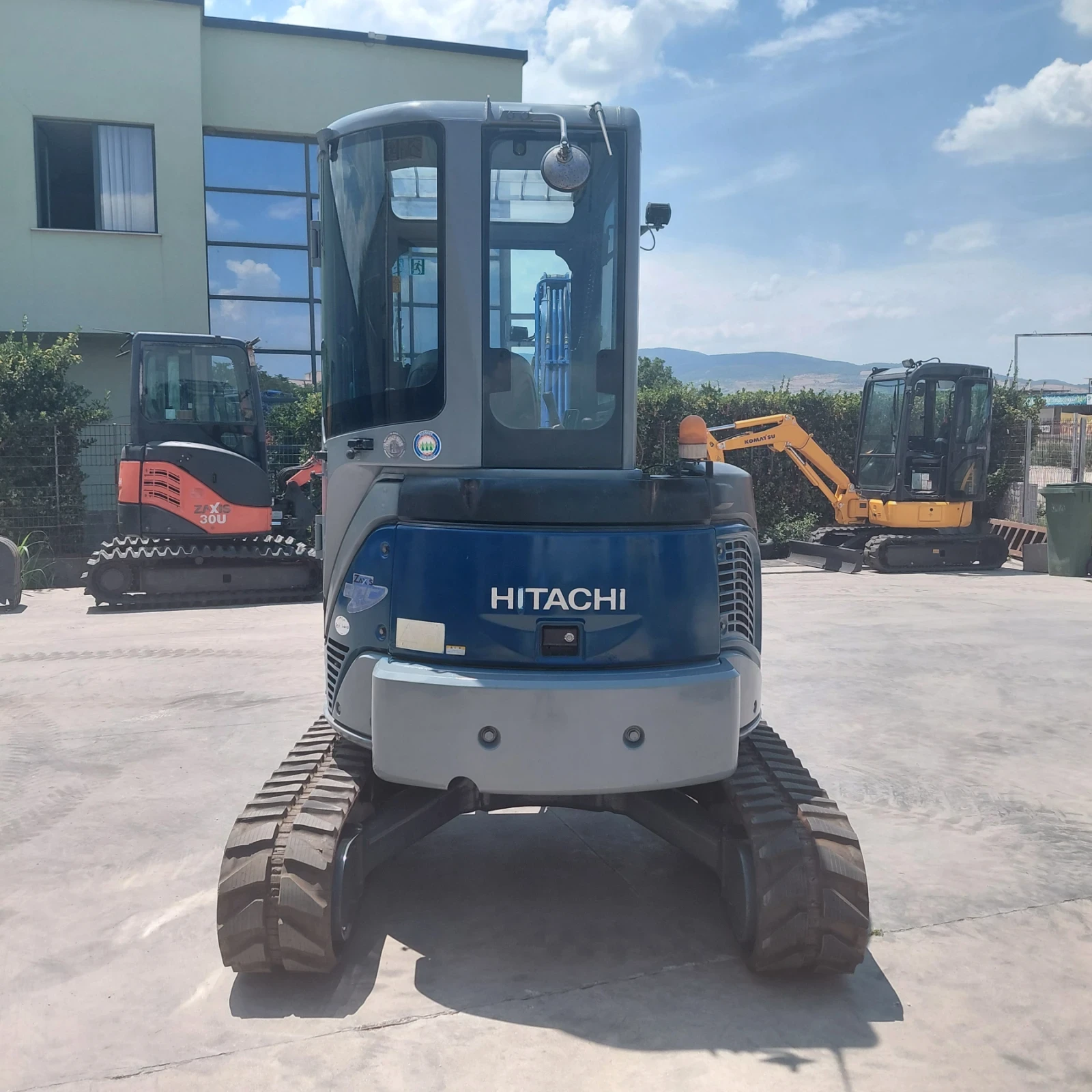 ����� Hitachi ZX35U * ��������, ������������, ����� �� ��� *  | Mobile.bg � ����������� 4