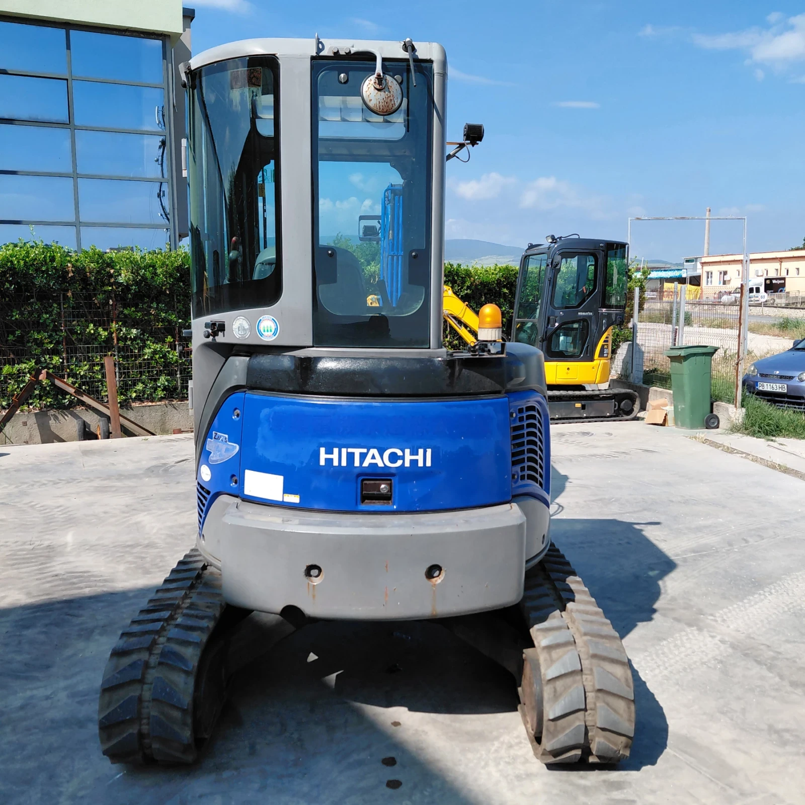 ����� Hitachi ZX35U * ��������, ������������, ����� *  | Mobile.bg � ����������� 4