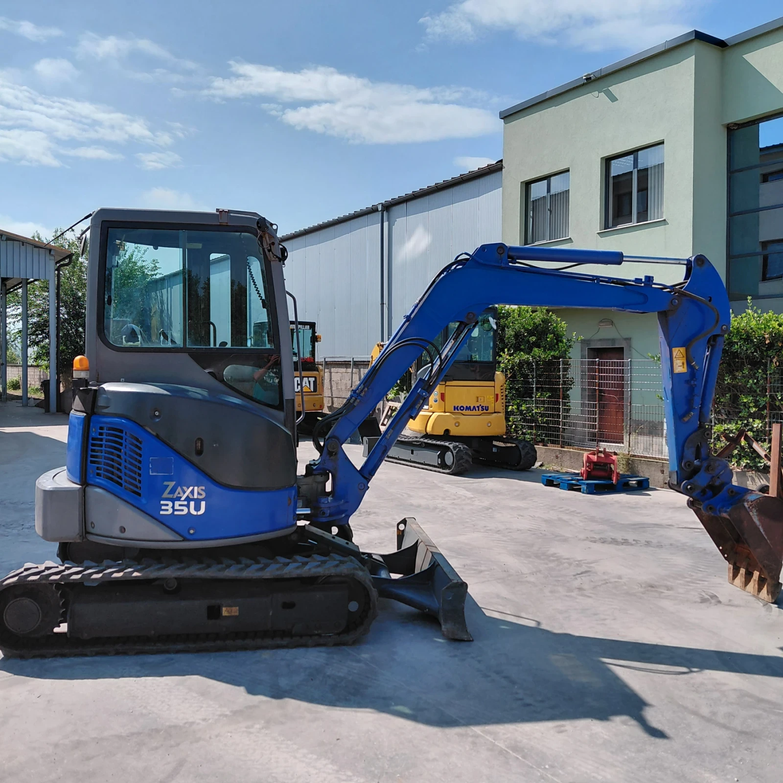 ����� Hitachi ZX35U * ��������, ������������, ����� *  | Mobile.bg � ����������� 6