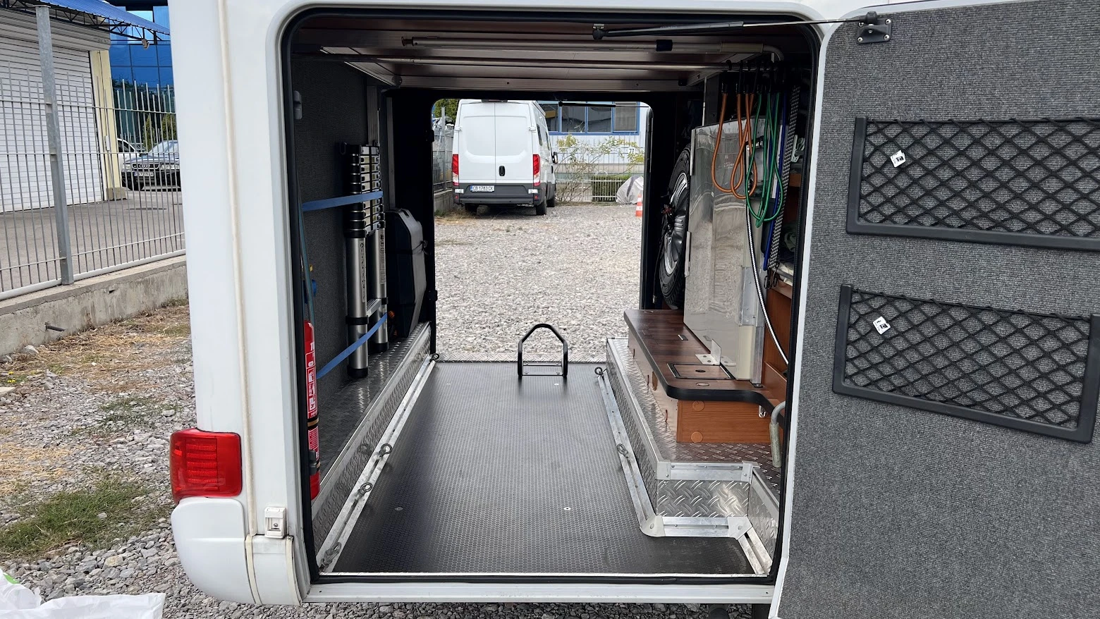 Кемпер HYMER / ERIBA B514, снимка 4 - Каравани и кемпери - 56251863