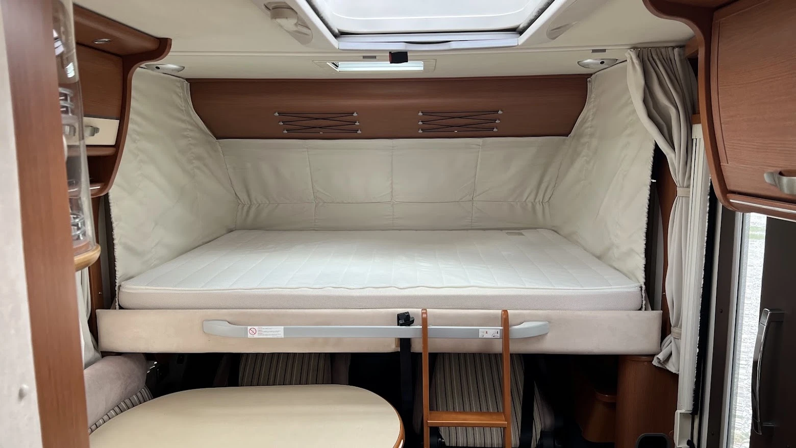 Кемпер HYMER / ERIBA B514, снимка 15 - Каравани и кемпери - 56251863