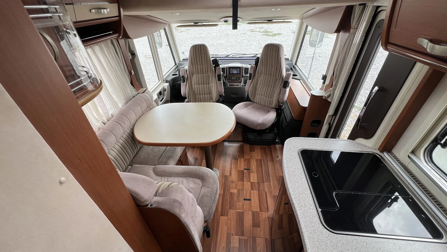 Кемпер HYMER / ERIBA B514, снимка 13 - Каравани и кемпери - 56251863