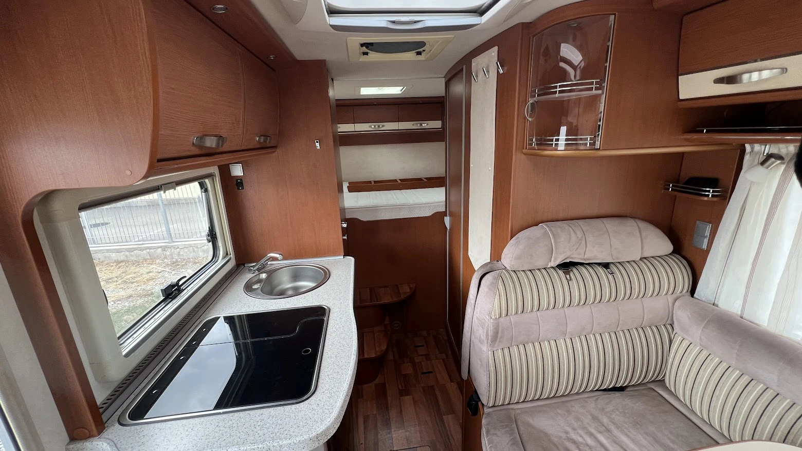 Кемпер HYMER / ERIBA B514, снимка 5 - Каравани и кемпери - 56251863