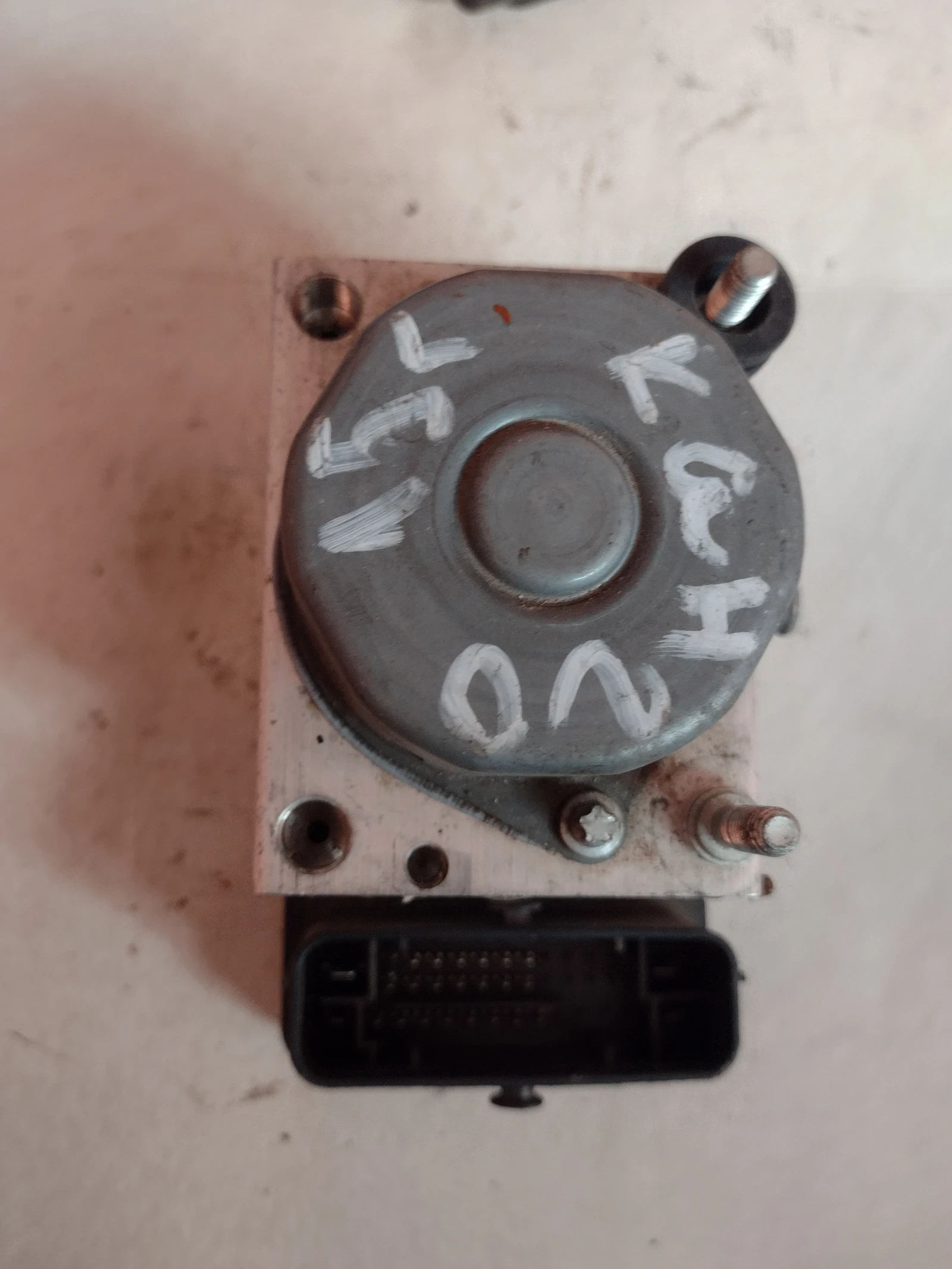 476605718R 0265260302  ABS �����  Renault Kangoo II  47660 5718 R 0265805027 | Mobile.bg � ����������� 5