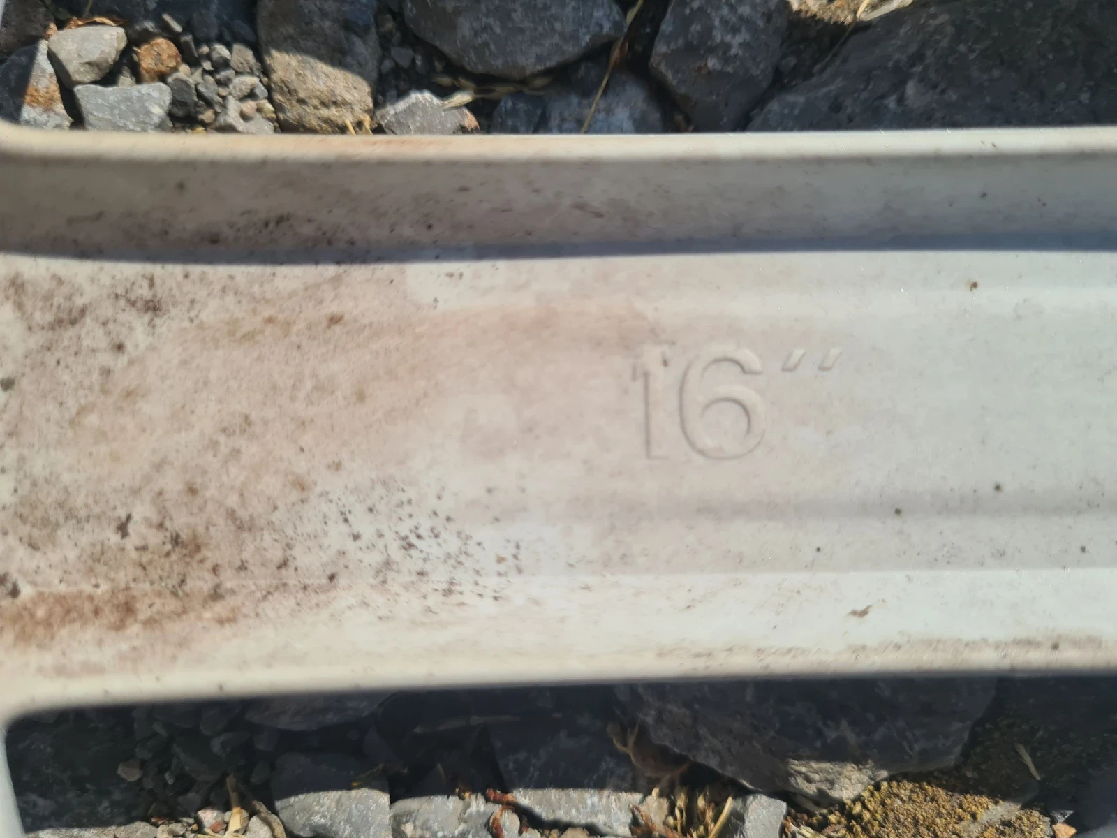       - 16  | Mobile.bg   5