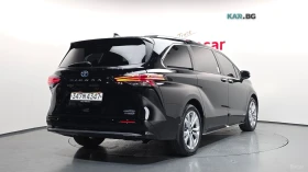 Toyota Sienna 2.5 HYBRID/HUD/360/ПОДГРЕВ/ОБДУХВАНЕ/TV, снимка 2
