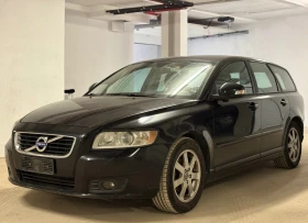Volvo V50 * D2 * 115к.с * СЕРВИЗНА ИСТОРИЯ * МЪРТВА ТОЧКА * , снимка 1