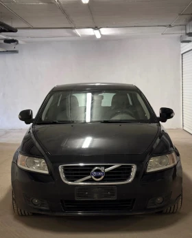 Volvo V50 * D2 * 115к.с * СЕРВИЗНА ИСТОРИЯ * МЪРТВА ТОЧКА * , снимка 2