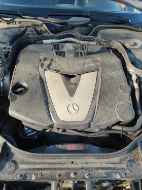 Mercedes-Benz E 320 V6 7G , снимка 14