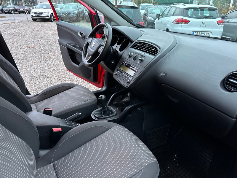 Seat Altea 1.9 TDI **FACELIFT** 4x4 **, снимка 11 - Автомобили и джипове - 43007594