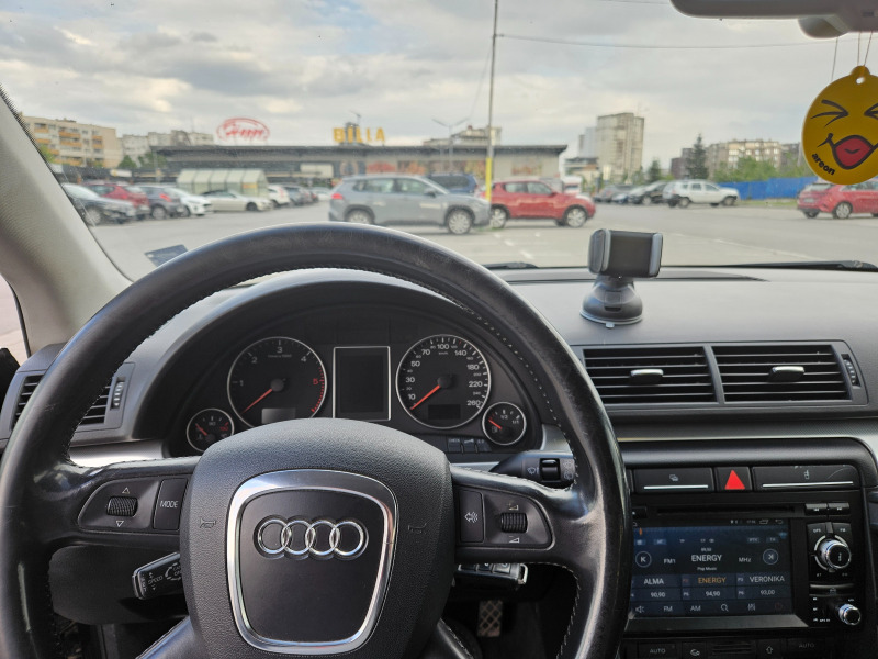 Audi A4, снимка 6 - Автомобили и джипове - 45400024