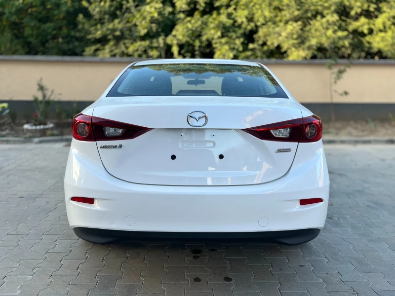 Mazda 3 2.0i SkyActiv, снимка 5 - Автомобили и джипове - 47536676