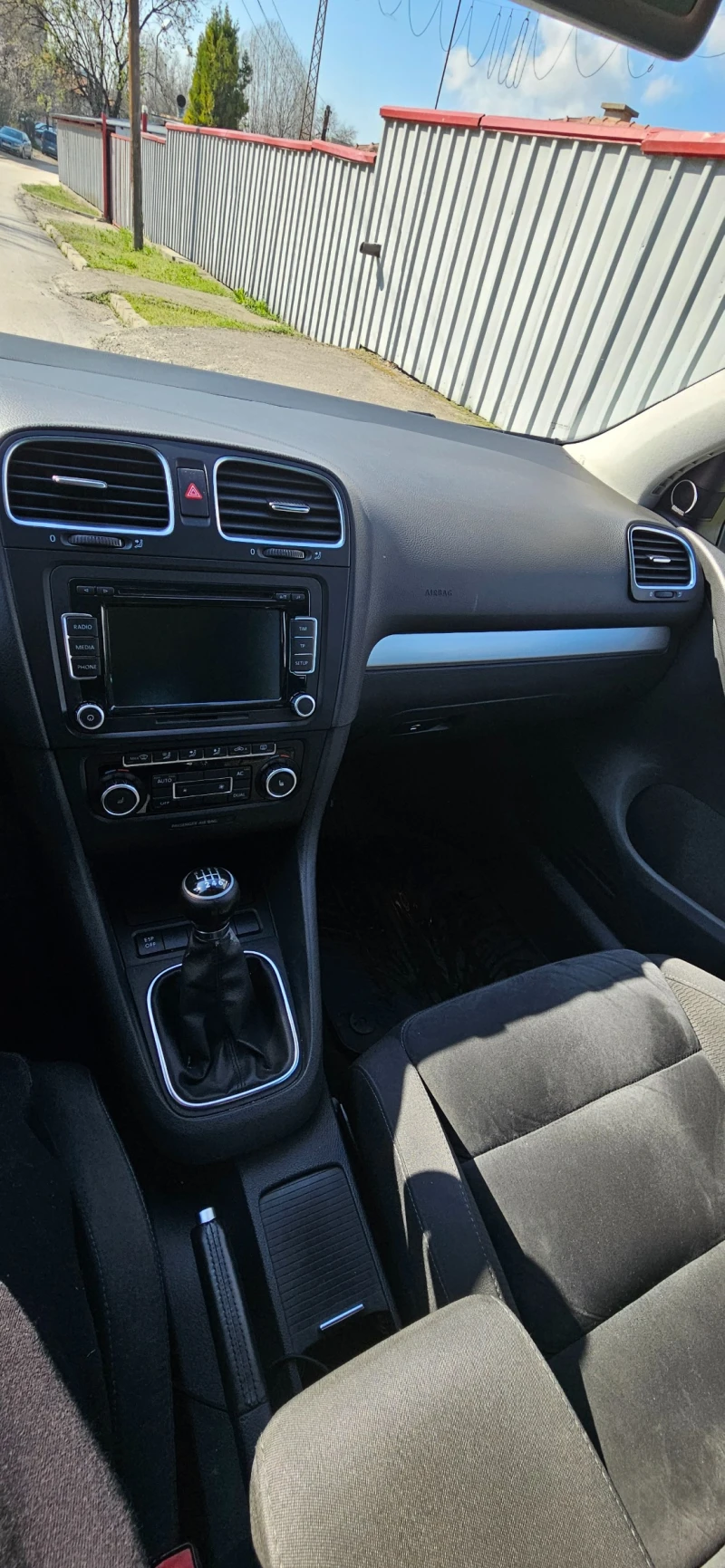 VW Golf 2.0 TDI, снимка 10 - Автомобили и джипове - 47951792