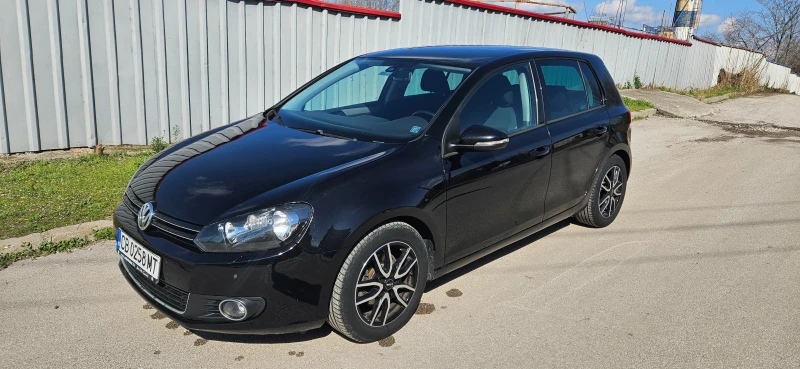 VW Golf 2.0 TDI, снимка 2 - Автомобили и джипове - 47951792