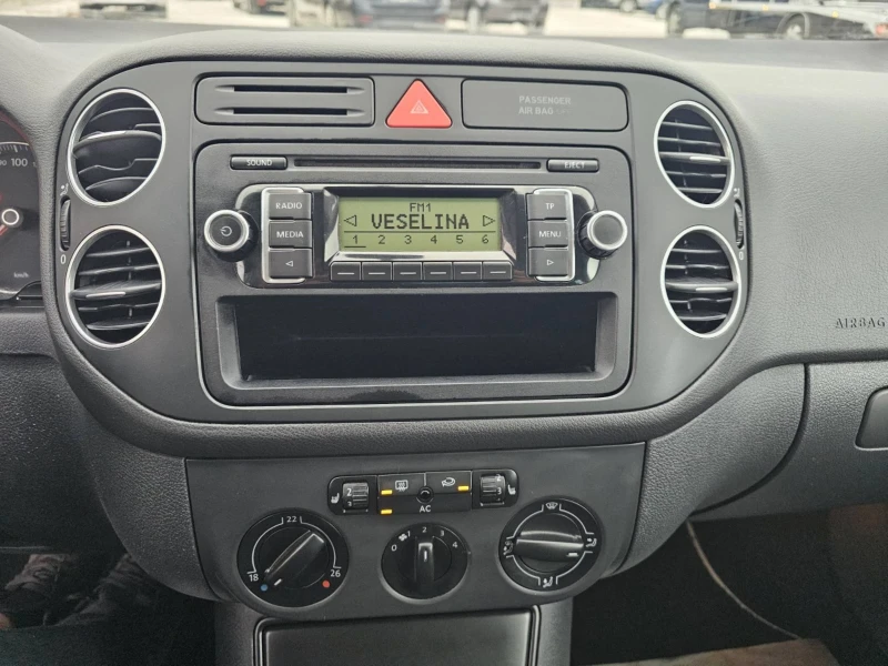 VW Golf Plus 1.6 ГАЗ/UNITED/TOP, снимка 11 - Автомобили и джипове - 48005105