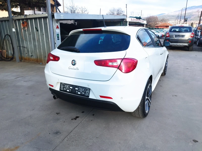 Alfa Romeo Giulietta 1.4TE, снимка 5 - Автомобили и джипове - 49104160