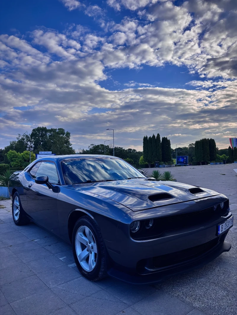 Dodge Challenger