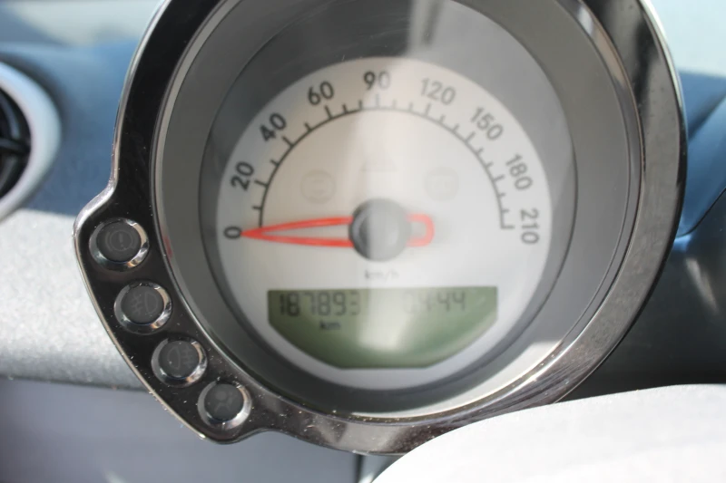 Smart Forfour 186000км., НОВ ВНОС, ИТАЛИЯ, снимка 12 - Автомобили и джипове - 52246692