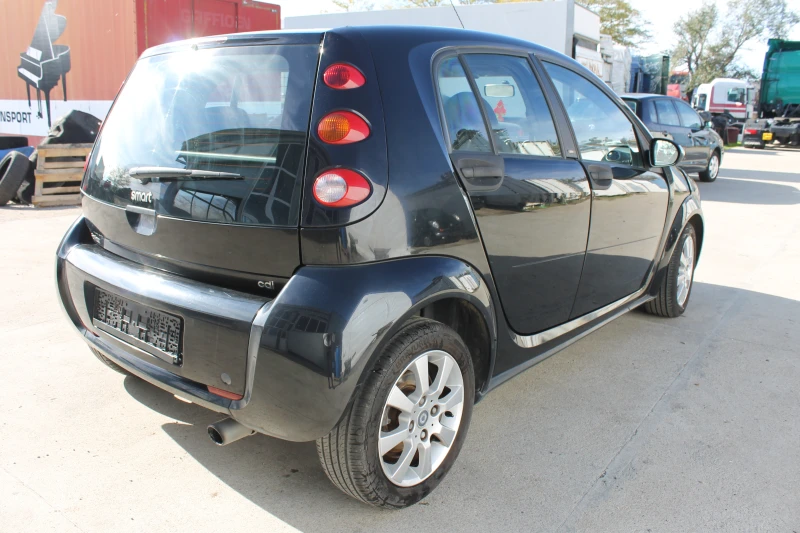 Smart Forfour 186000км., НОВ ВНОС, ИТАЛИЯ, снимка 5 - Автомобили и джипове - 52246692