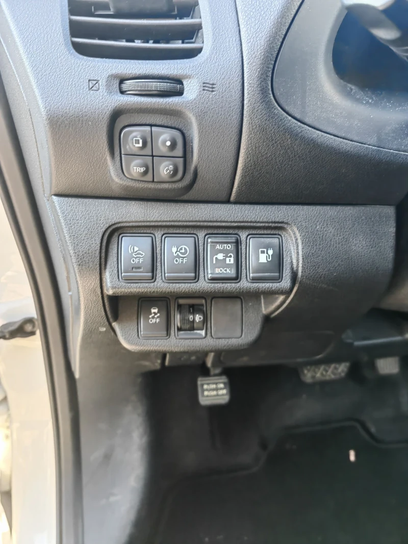 Nissan Leaf  24kw Tekna, снимка 10 - Автомобили и джипове - 52751936