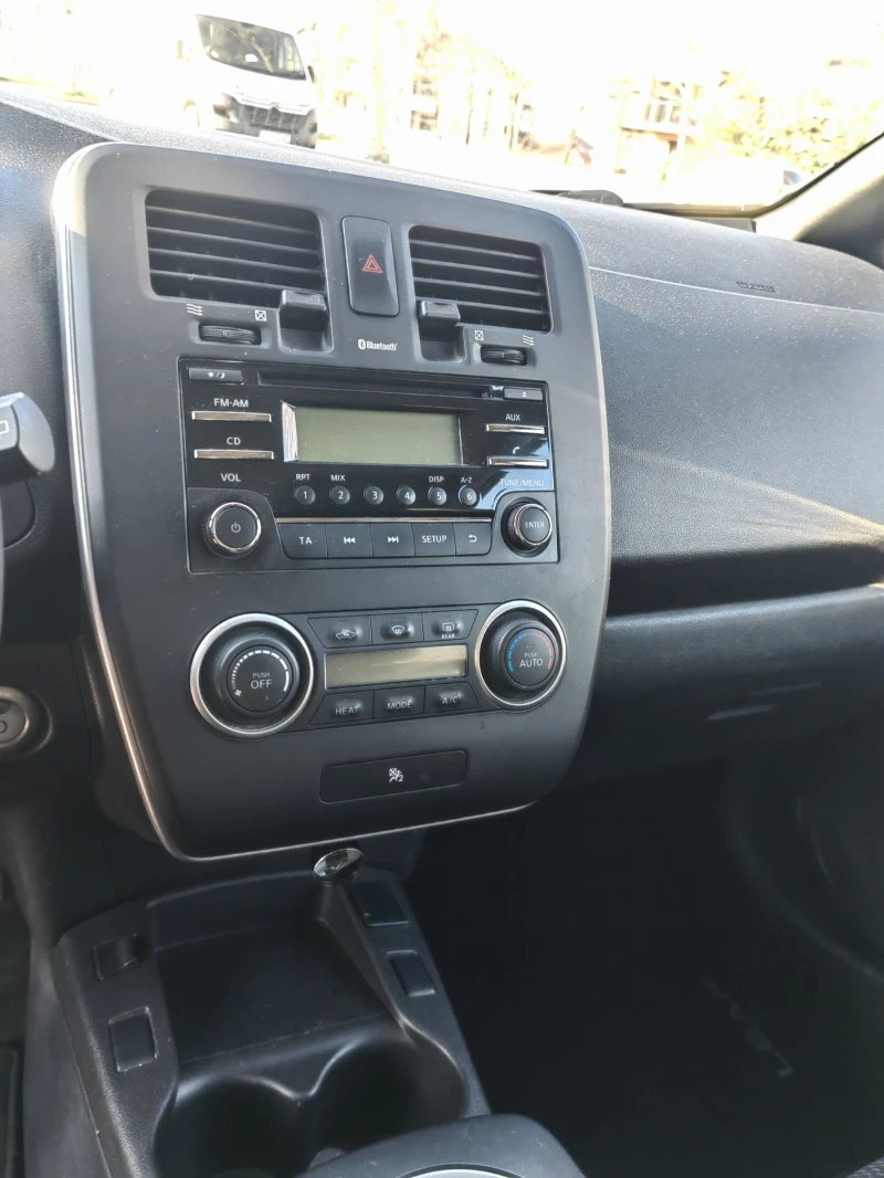 Nissan Leaf  24kw Tekna, снимка 9 - Автомобили и джипове - 52751936