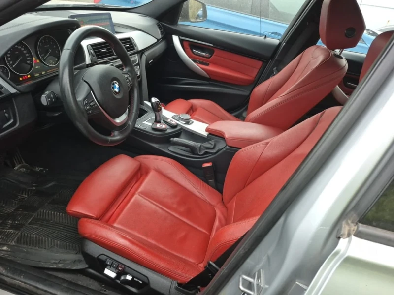 BMW 330 * 330I XDRIVE * CARFAX * ЦЕНА ДО БГ, снимка 4 - Автомобили и джипове - 52816974