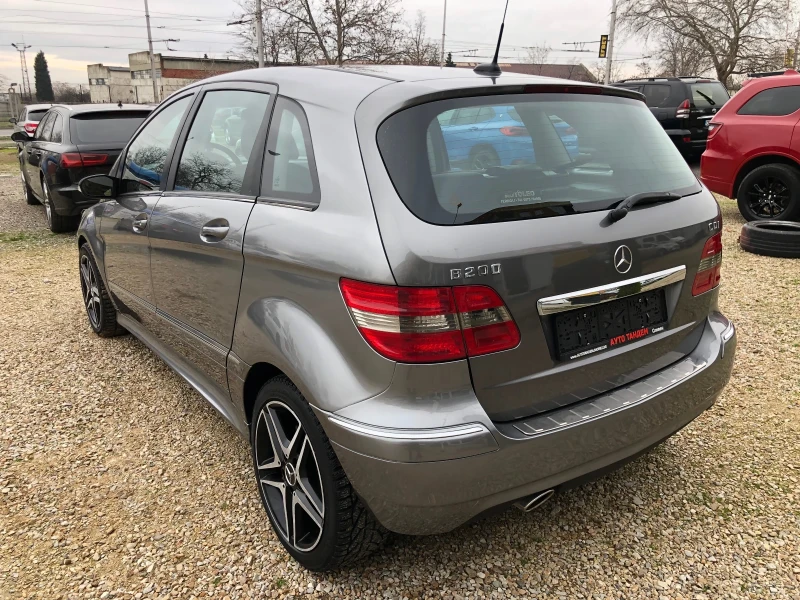 Mercedes-Benz B 200 ФЕЙСЛИФТ/2.0 CDI-6 ck/AVANGARDE-КАТО НОВА, снимка 6 - Автомобили и джипове - 52876878