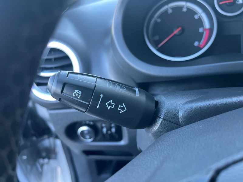 Opel Corsa OPC-LINE, снимка 12 - Автомобили и джипове - 52910759