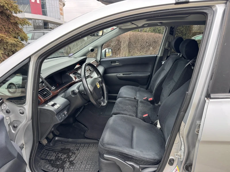 Honda Fr-v 2.0i ГАЗ-ИНЖ!, снимка 9 - Автомобили и джипове - 53488986