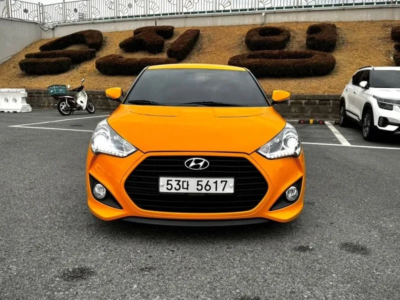 Hyundai Veloster  Veloster Turbo Gdi Extreme, снимка 3 - Автомобили и джипове - 54836279