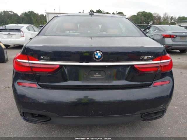 BMW 750 4, 4 V8 xDrive, снимка 13 - Автомобили и джипове - 55978528